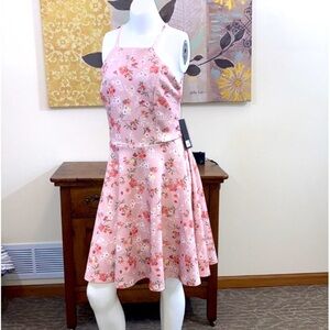 TRAC Juniors Size Medium NWT pink lace open back short halter dress fit & flare